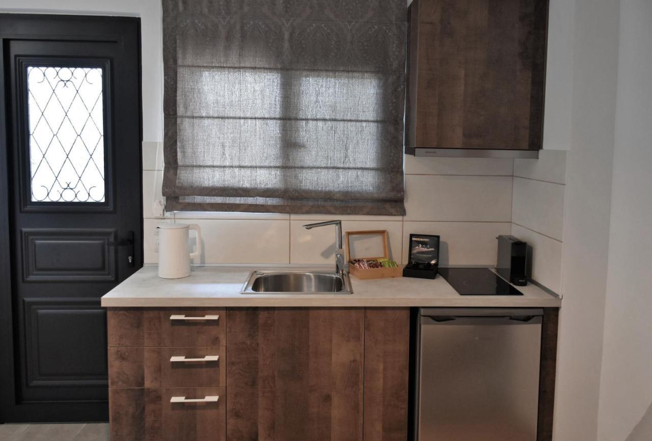 Aethrea Apartments ฮารากิ ภายนอก รูปภาพ